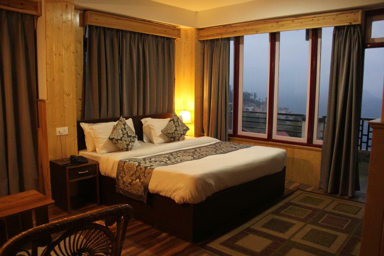 Bluben Alpine Hotel Pelling Luaran gambar